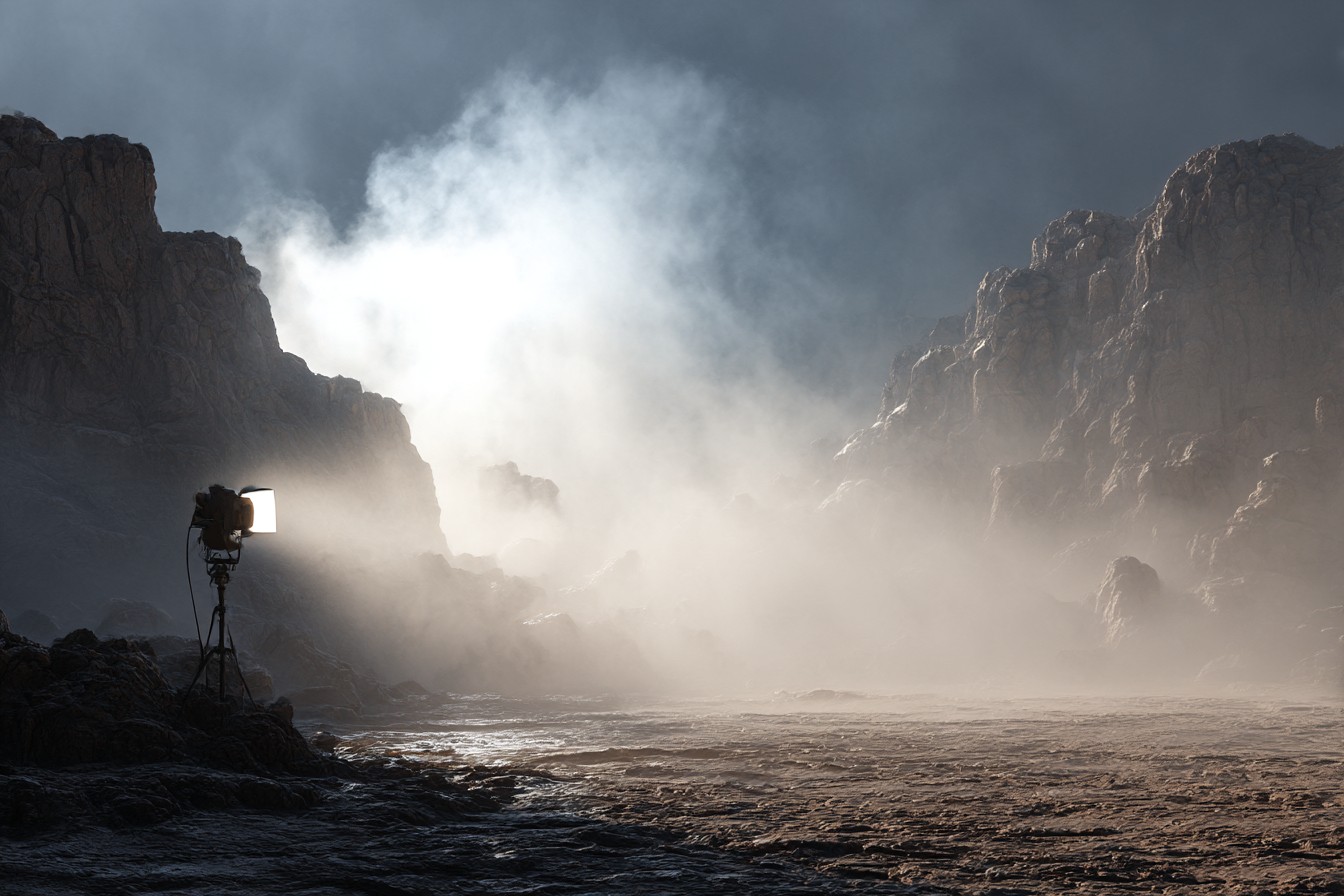 science_fiction_films_ultra_real_8k_photo_quality_--chaos_10__8dbe41f1-a4f5-4fc9-9b05-6e2409d4577a_0